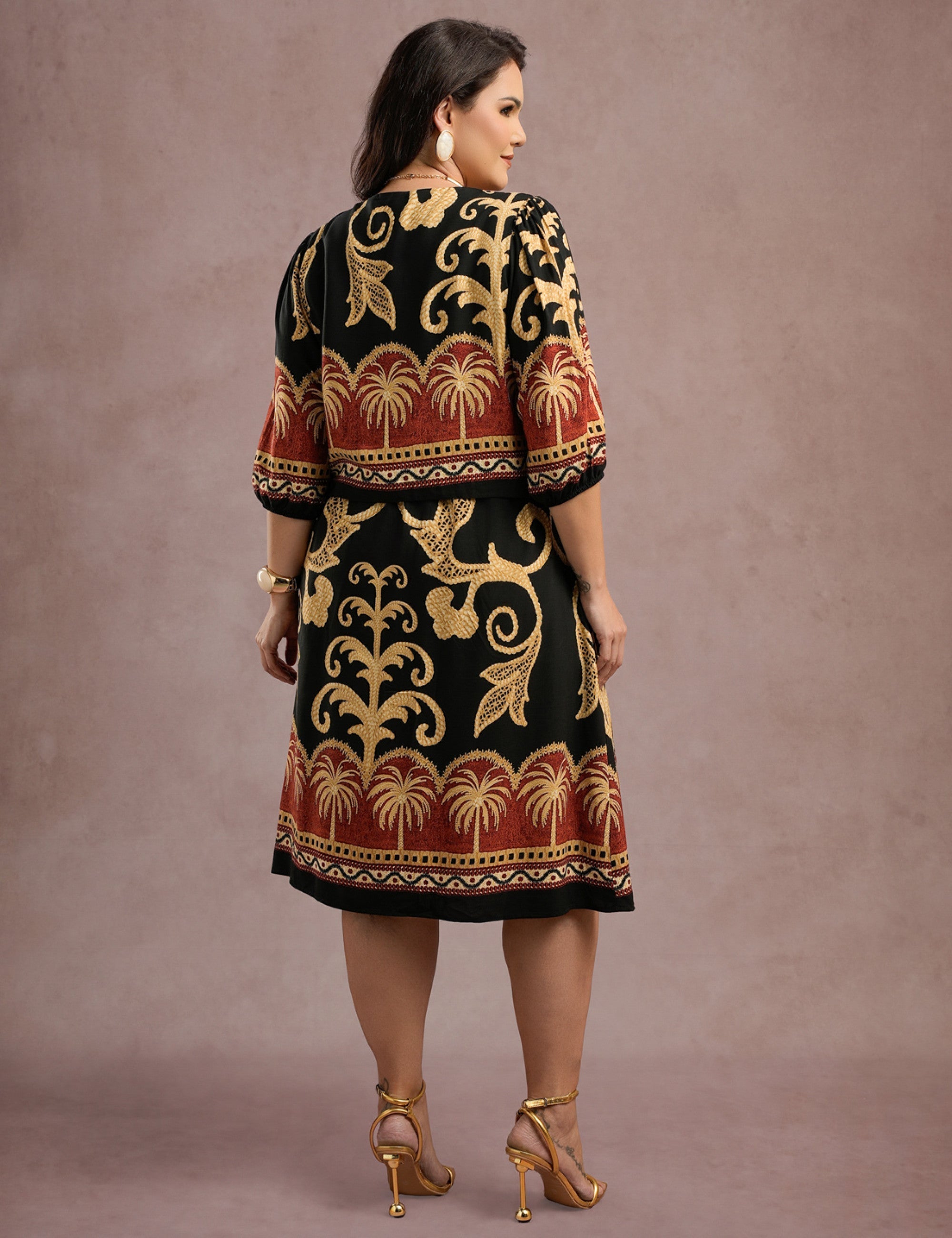Vestido Midi Barrado Manga 3/4 Preto