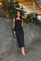 VESTIDO MIDI PEPLUM OFF WHITE