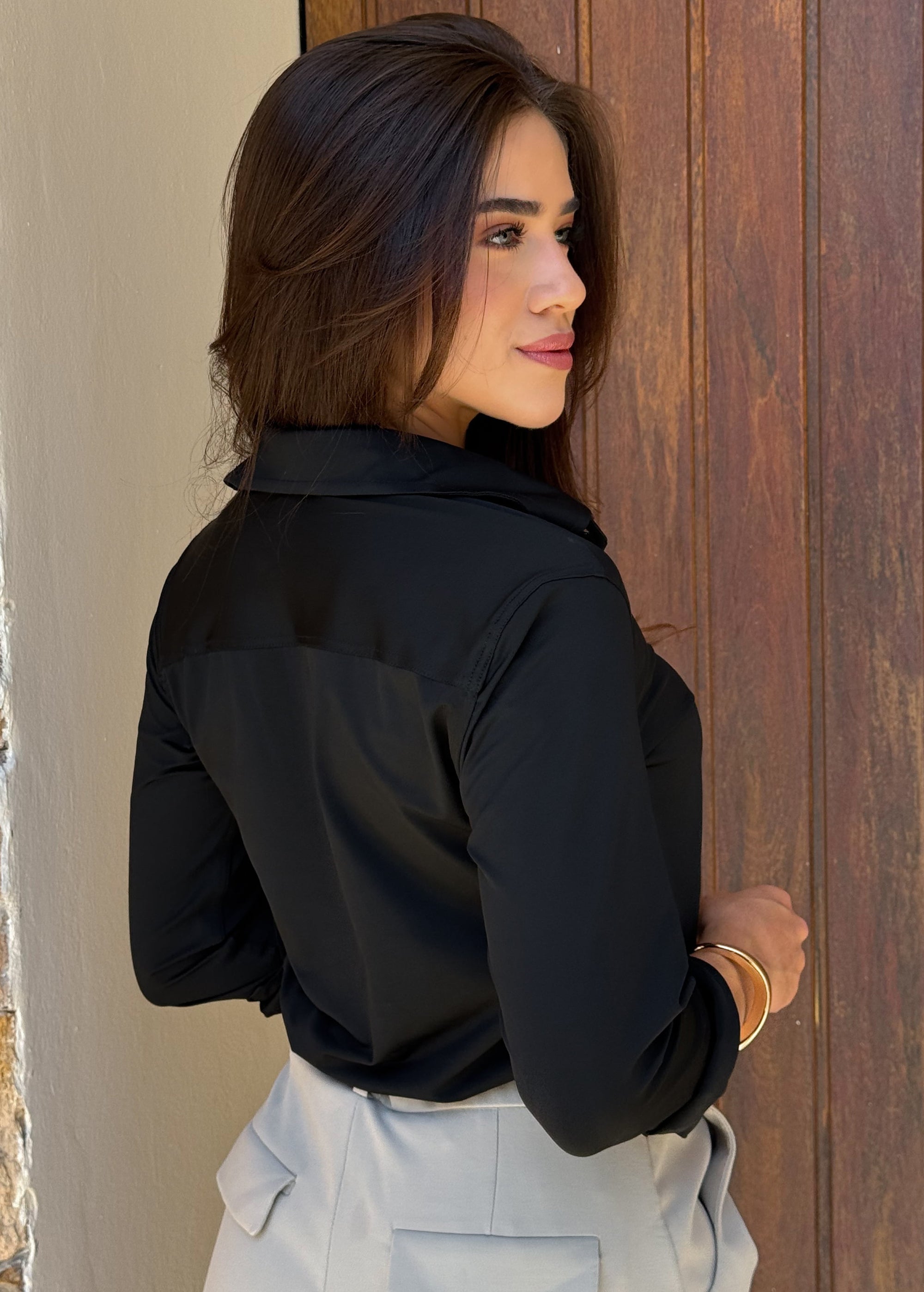 Camisa Feminina Social Manga Longa Ultra Tech Preta