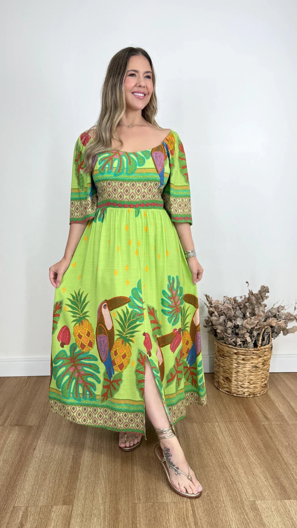 VESTIDO DANIELA (VÁRIAS CORES DISPONÍVEIS)