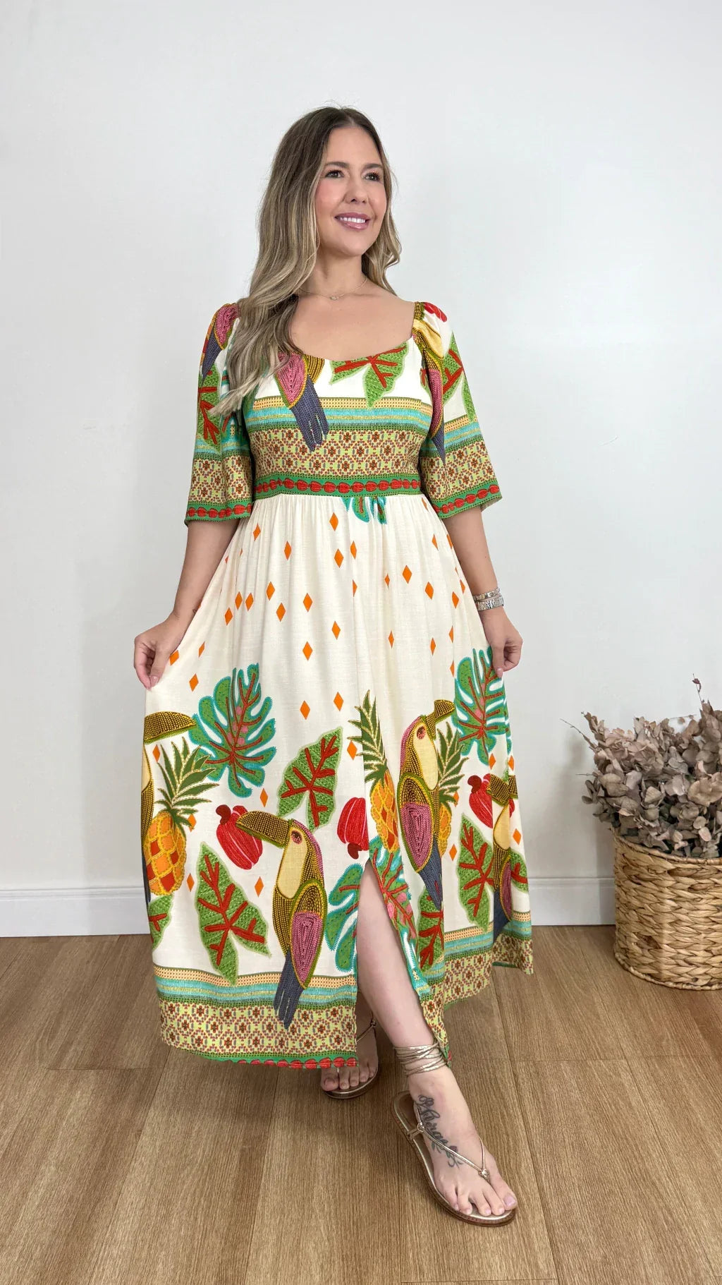 VESTIDO DANIELA (VÁRIAS CORES DISPONÍVEIS)
