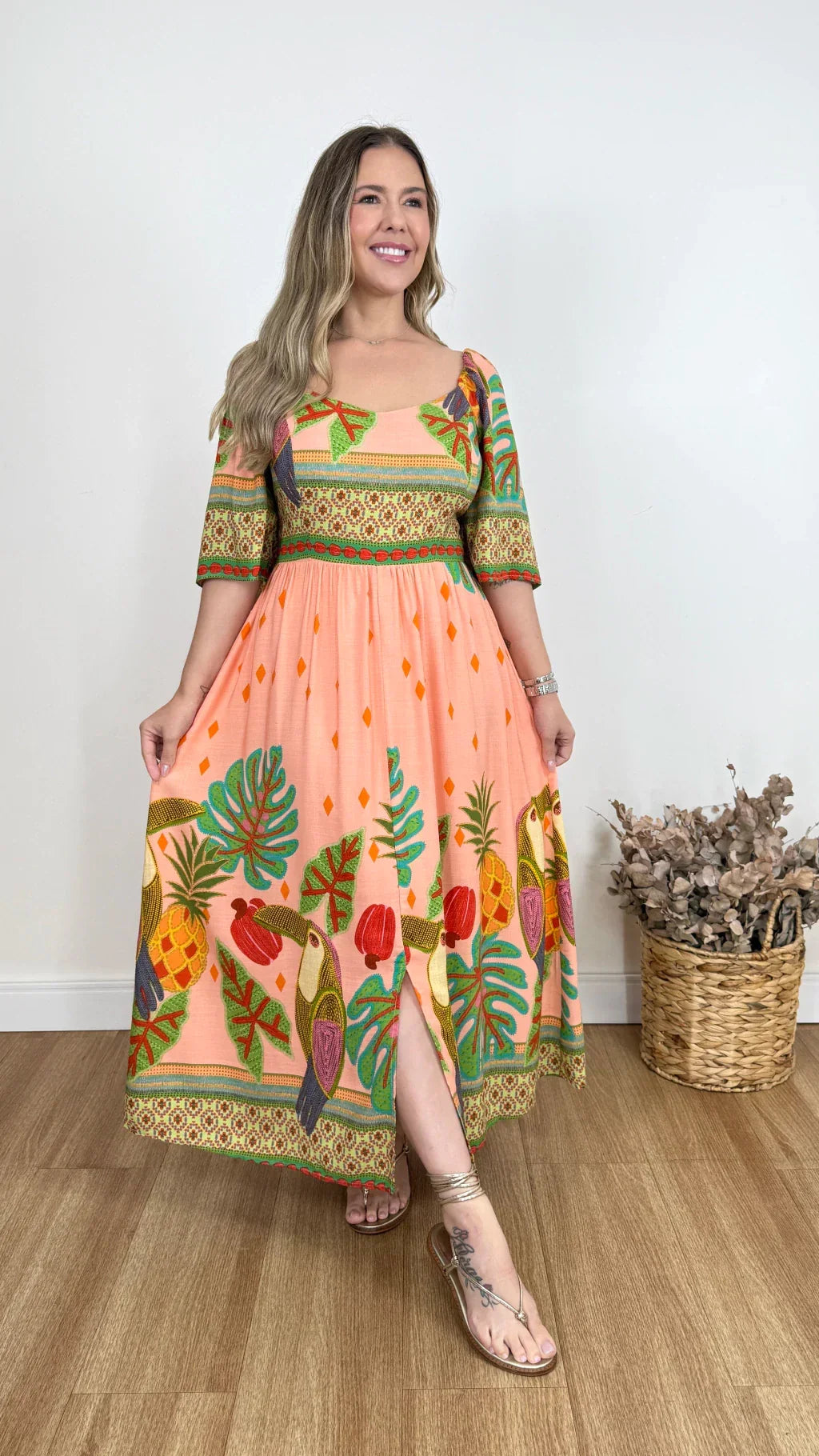 VESTIDO DANIELA (VÁRIAS CORES DISPONÍVEIS)